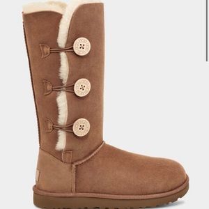 UGG Bailey Button Triplet II Boot